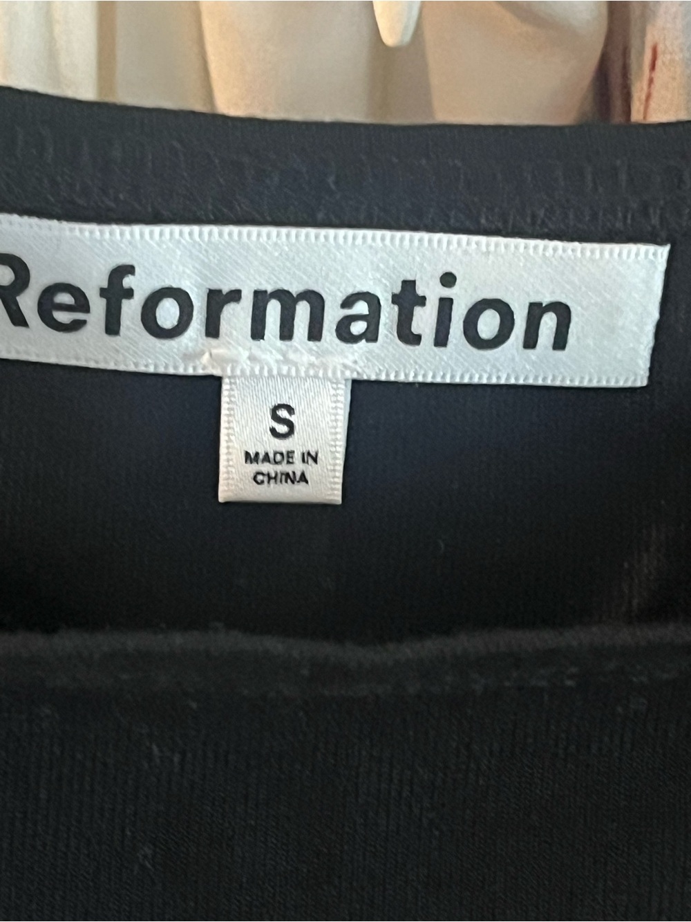 Reformation Black Dress π©π© Classy with ruffle on bottom π©π© size Small - Picture 2 of 6